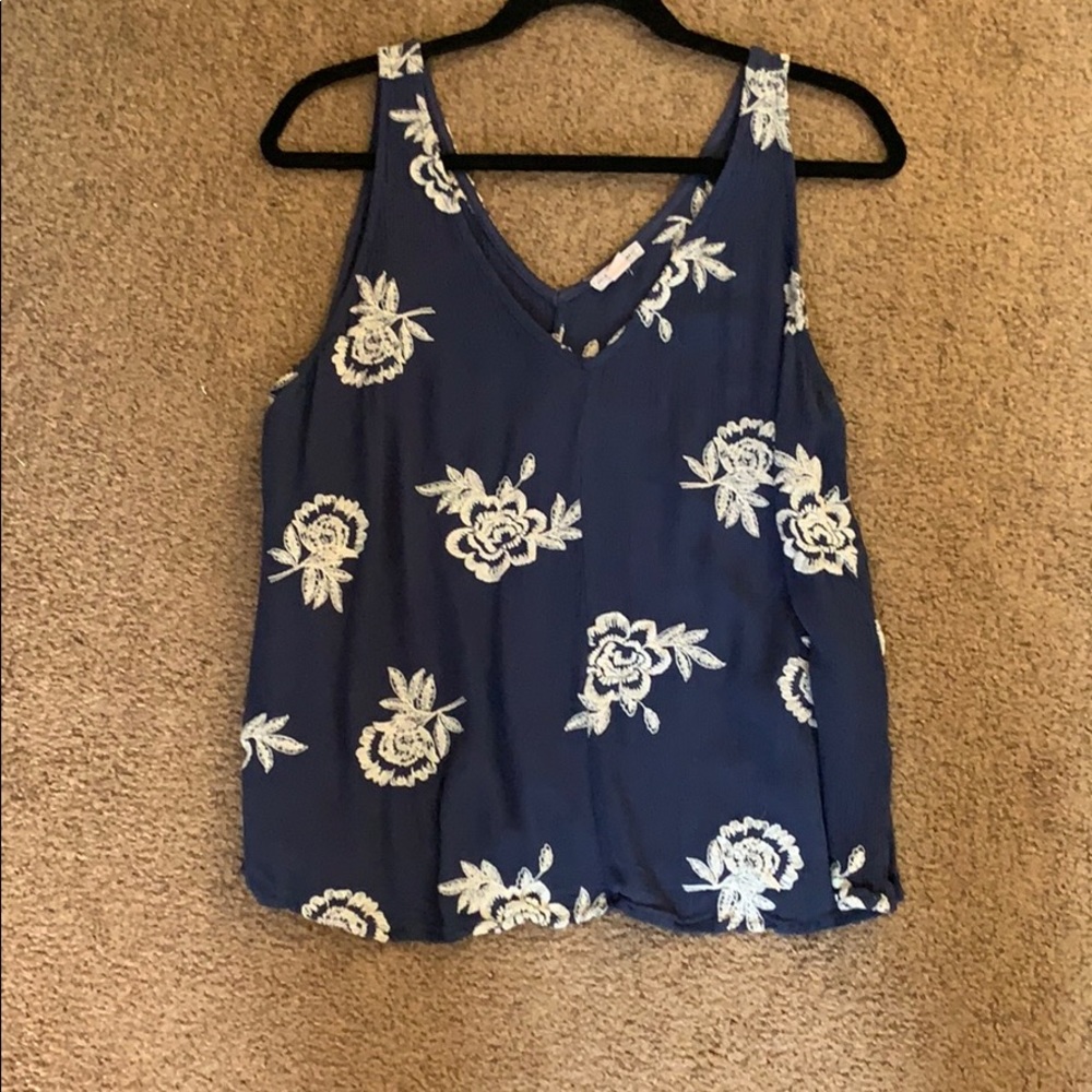 Floral top